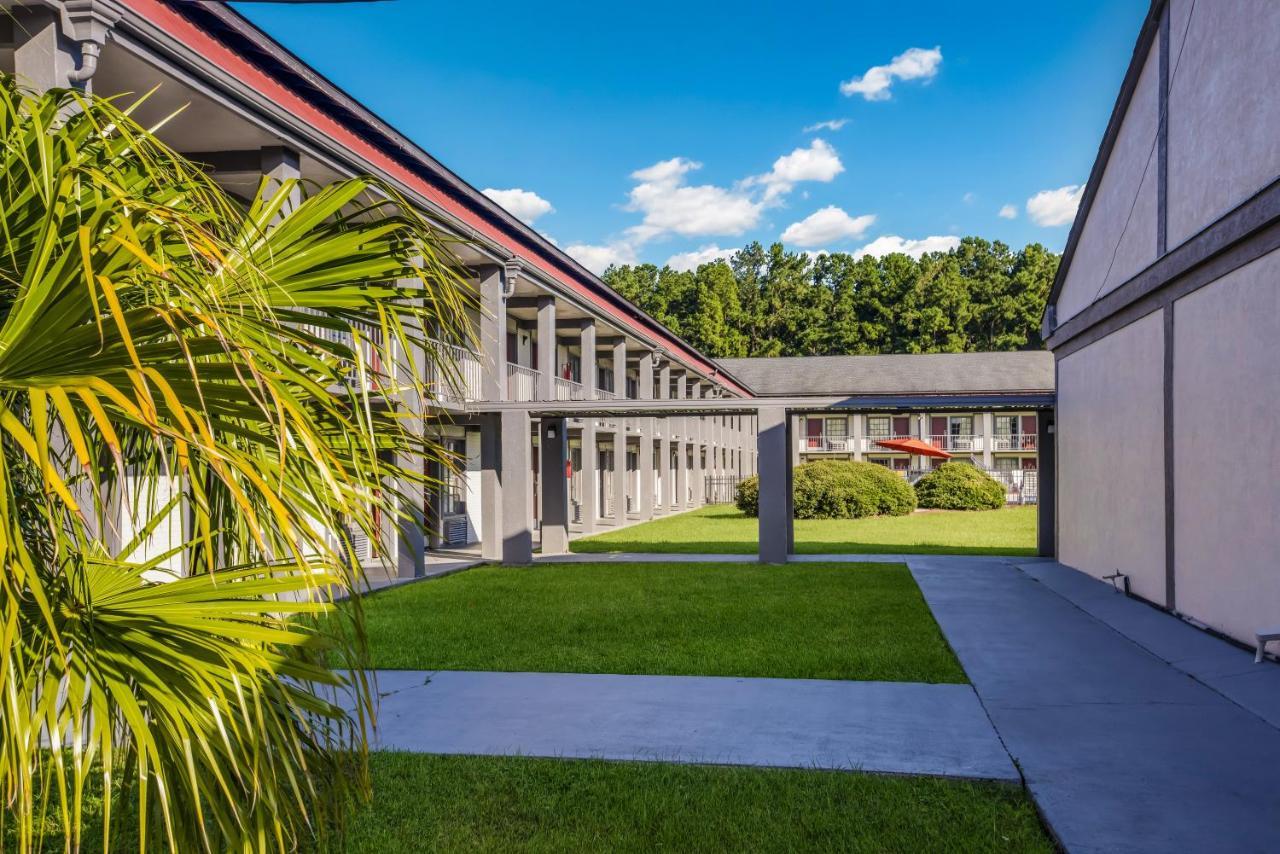 Red Roof Inn Savannah - Richmond Hill I-95 Esterno foto